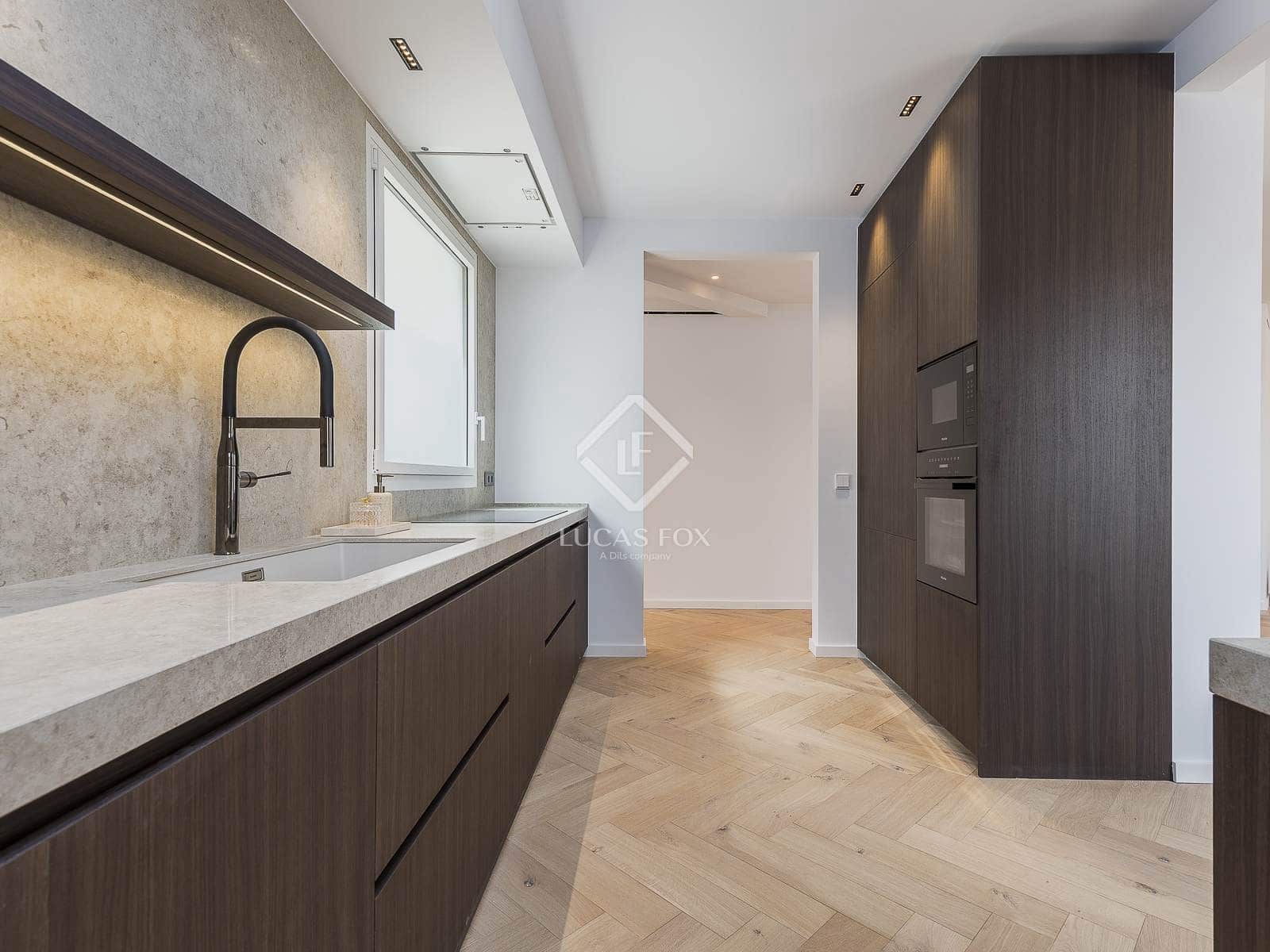 3 soveværelse Penthouse til salg i Barcelona by - € 2.950.000 (Ref: 9064040)