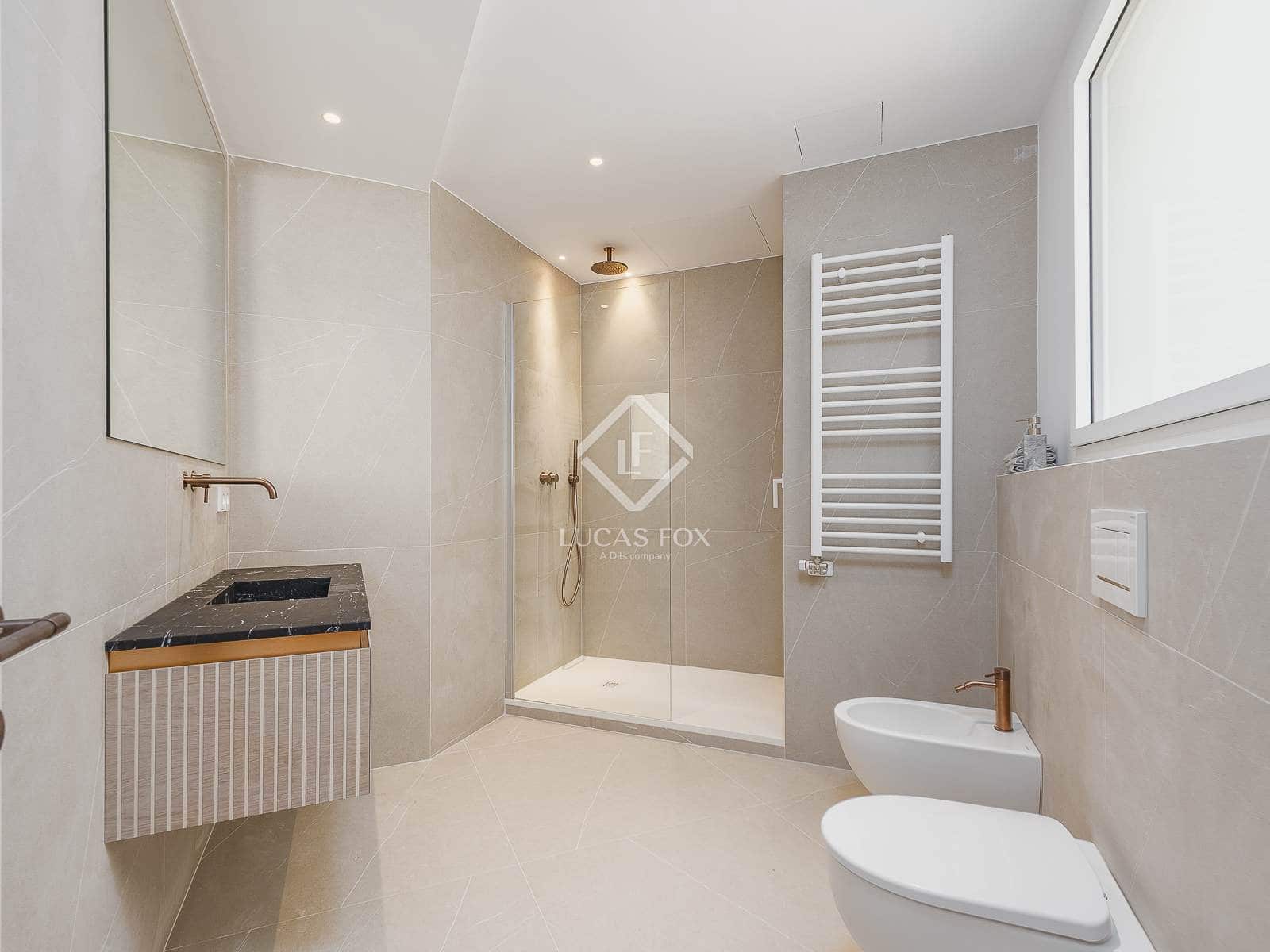 3 soveværelse Penthouse til salg i Barcelona by - € 2.950.000 (Ref: 9064040)