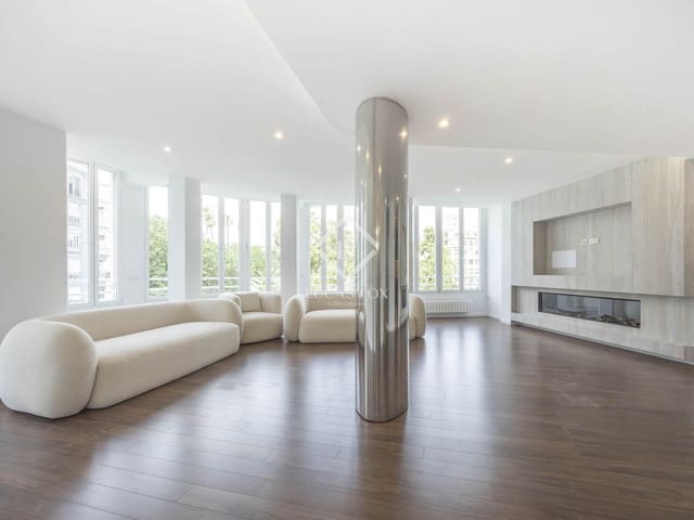 Apartamento de 5 habitaciones en València ciudad en venta - 1.540.000 € (Ref: 9064345)