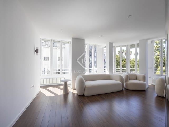 Apartamento de 5 habitaciones en València ciudad en venta - 1.540.000 € (Ref: 9064345)