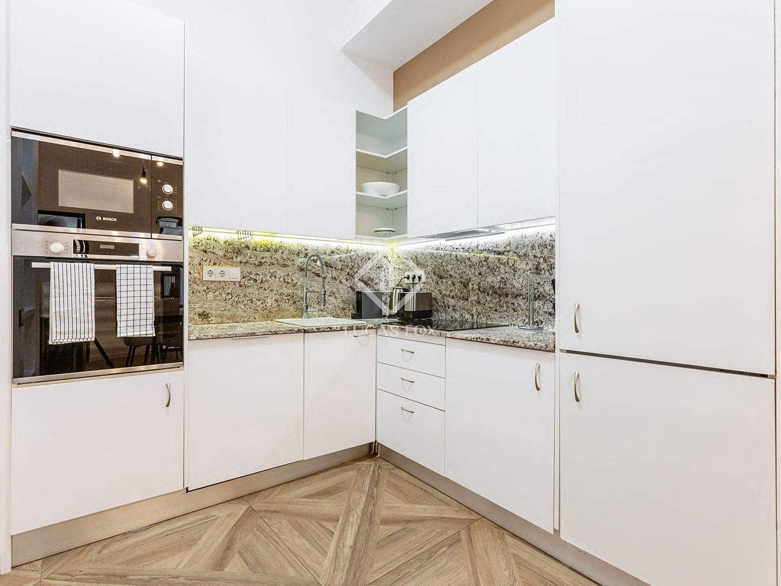 2 soveværelse Lejlighed til salg i Barcelona by - € 497.000 (Ref: 9064495)