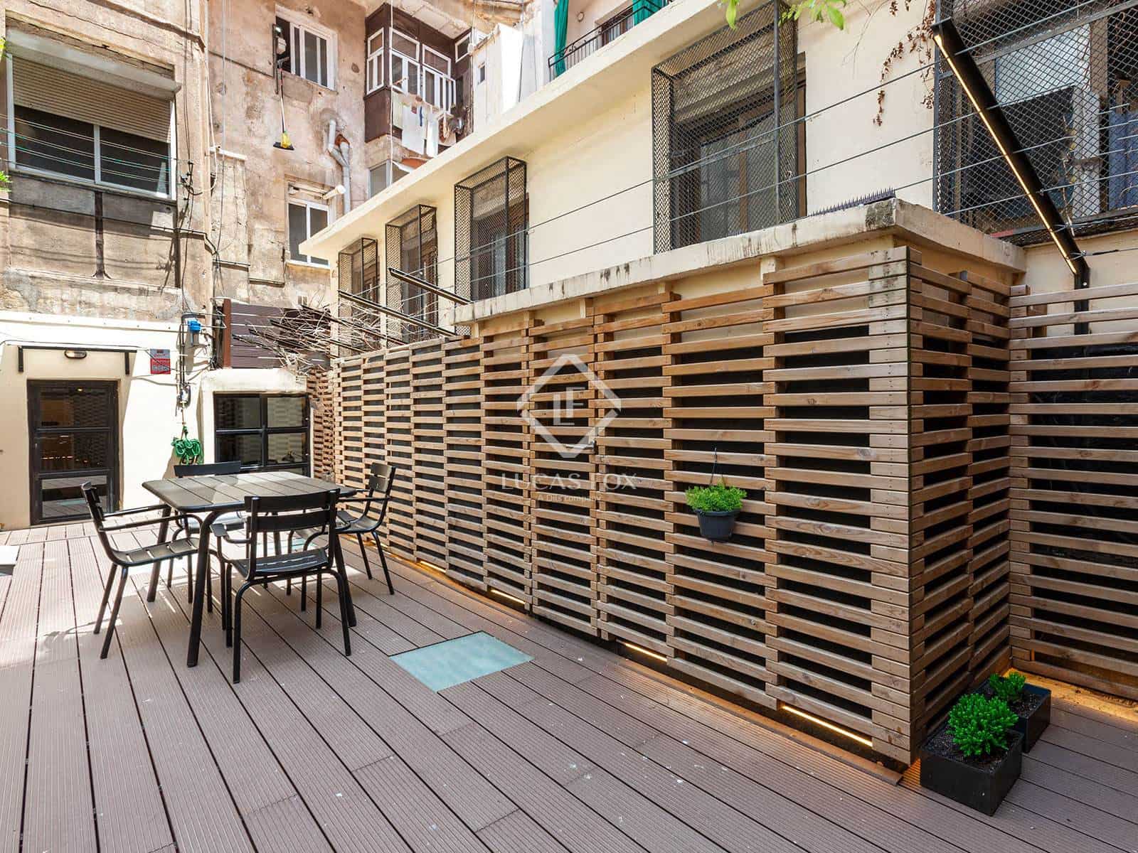 2 soveværelse Lejlighed til salg i Barcelona by - € 497.000 (Ref: 9064495)