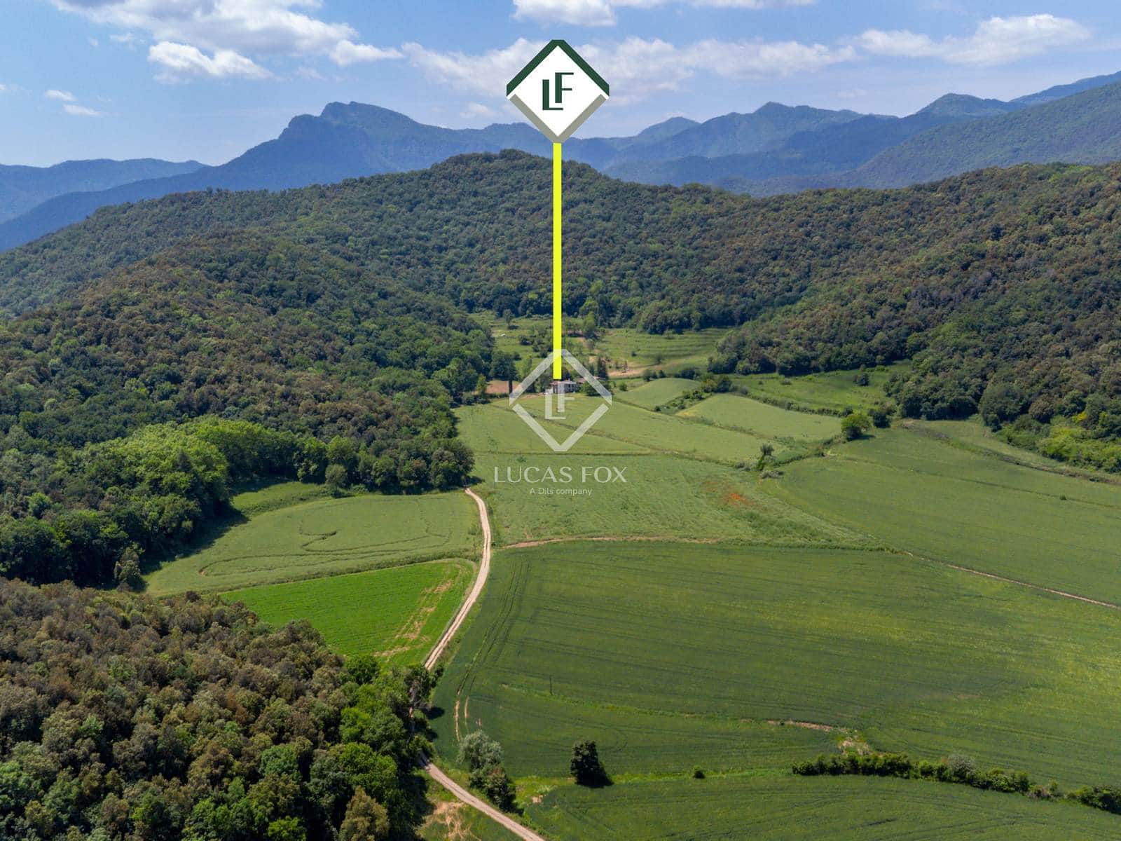 12 soveværelse Finca/Landehus til salg i Olot med garage - € 875.000 (Ref: 9064771)