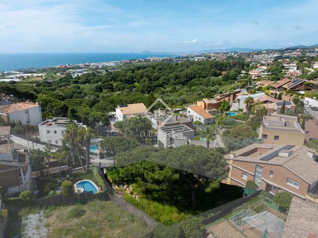 Building Plot for sale in Premià de Dalt - € 260,000 (Ref: 9065616)