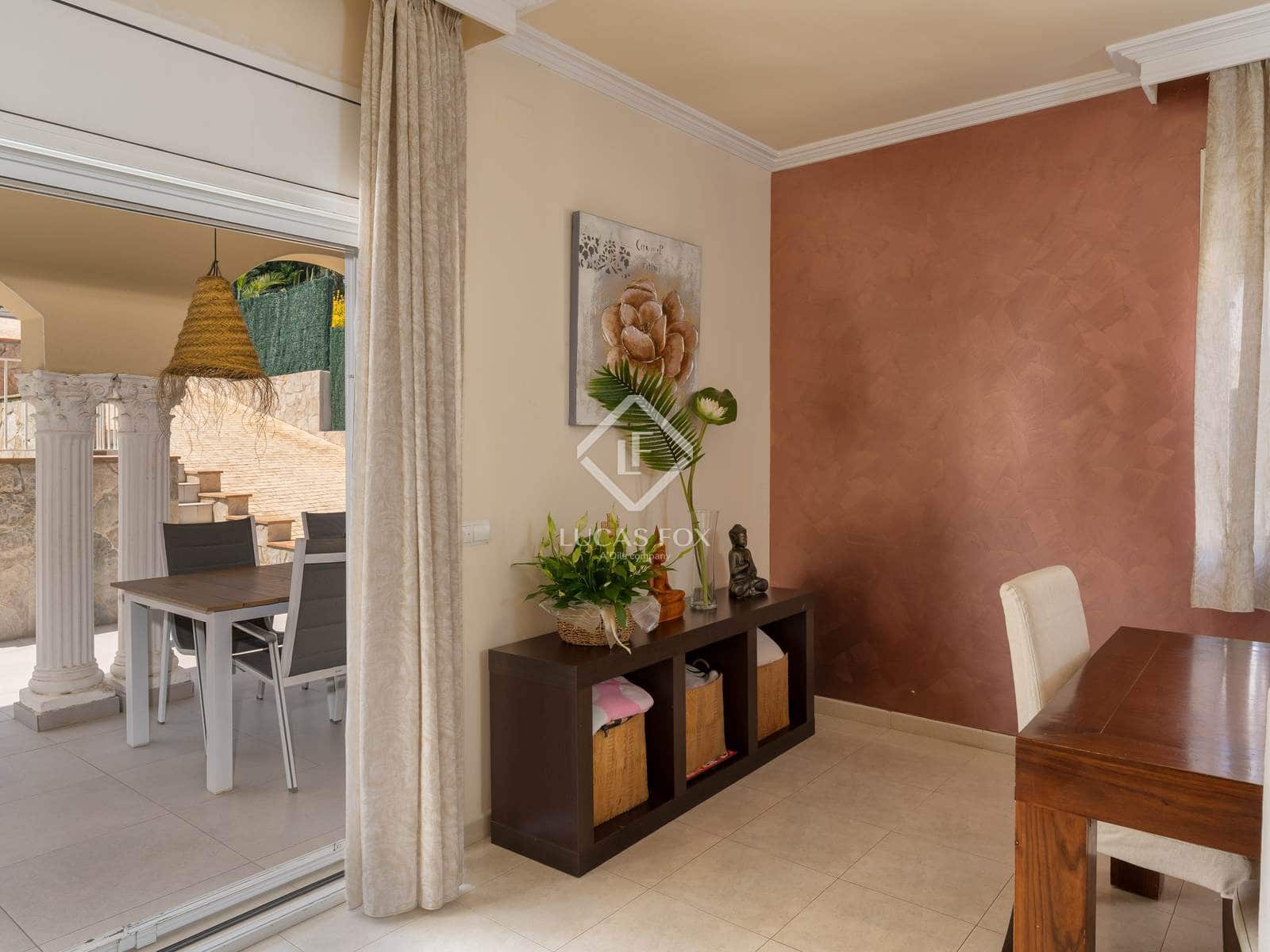 4 makuuhuone Huvila myytävänä paikassa Platja d'Aro mukana uima-altaan 
autotalli - 750 000 € (Ref: 9065617)