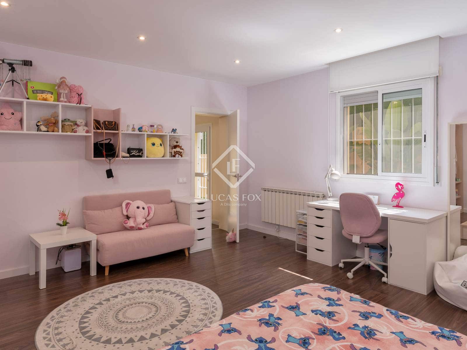 4 makuuhuone Huvila myytävänä paikassa Platja d'Aro mukana uima-altaan 
autotalli - 750 000 € (Ref: 9065617)