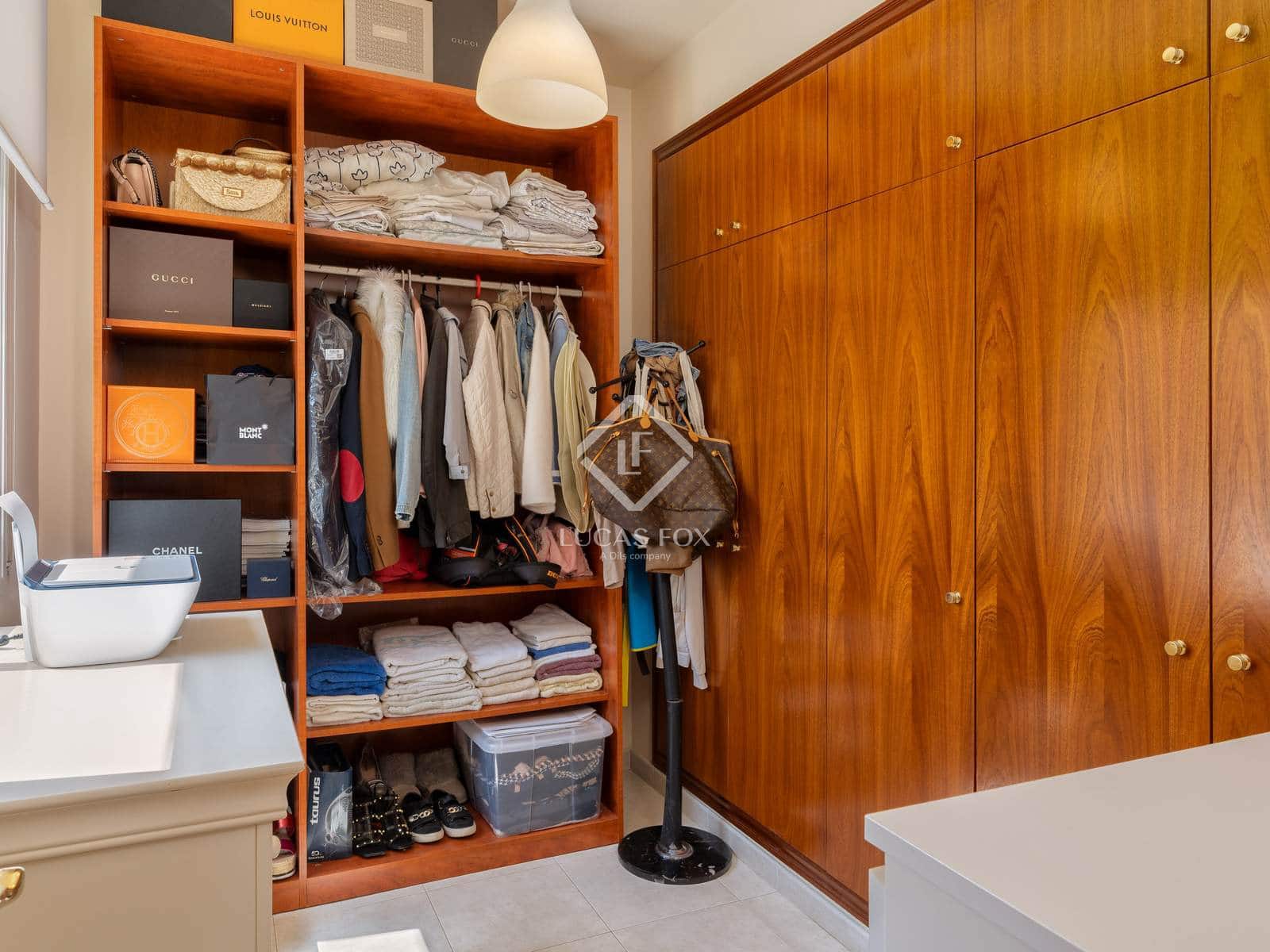 4 makuuhuone Huvila myytävänä paikassa Platja d'Aro mukana uima-altaan 
autotalli - 750 000 € (Ref: 9065617)