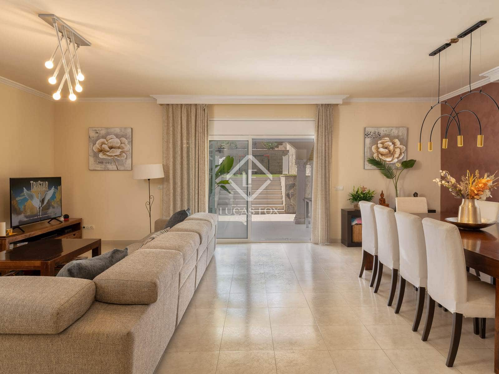 4 makuuhuone Huvila myytävänä paikassa Platja d'Aro mukana uima-altaan 
autotalli - 750 000 € (Ref: 9065617)