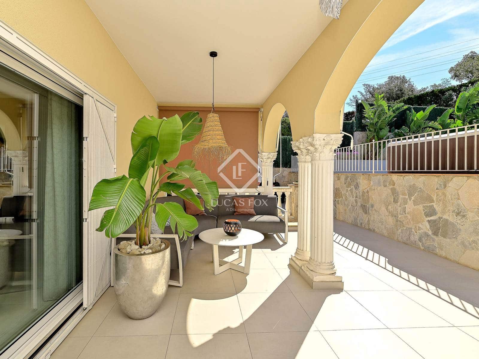 4 makuuhuone Huvila myytävänä paikassa Platja d'Aro mukana uima-altaan 
autotalli - 750 000 € (Ref: 9065617)