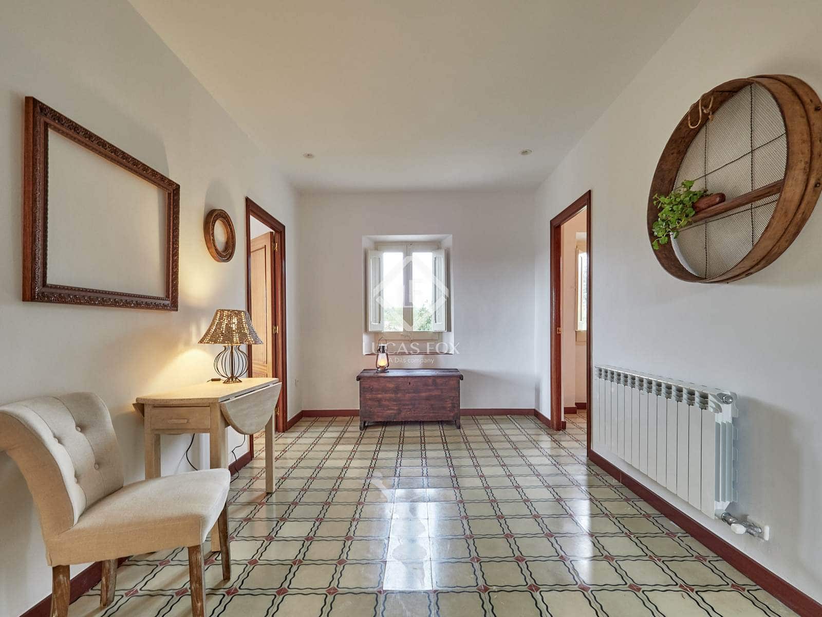 4 soveværelse Finca/Landehus til salg i Font-rubi med swimmingpool garage - € 670.000 (Ref: 9066874)