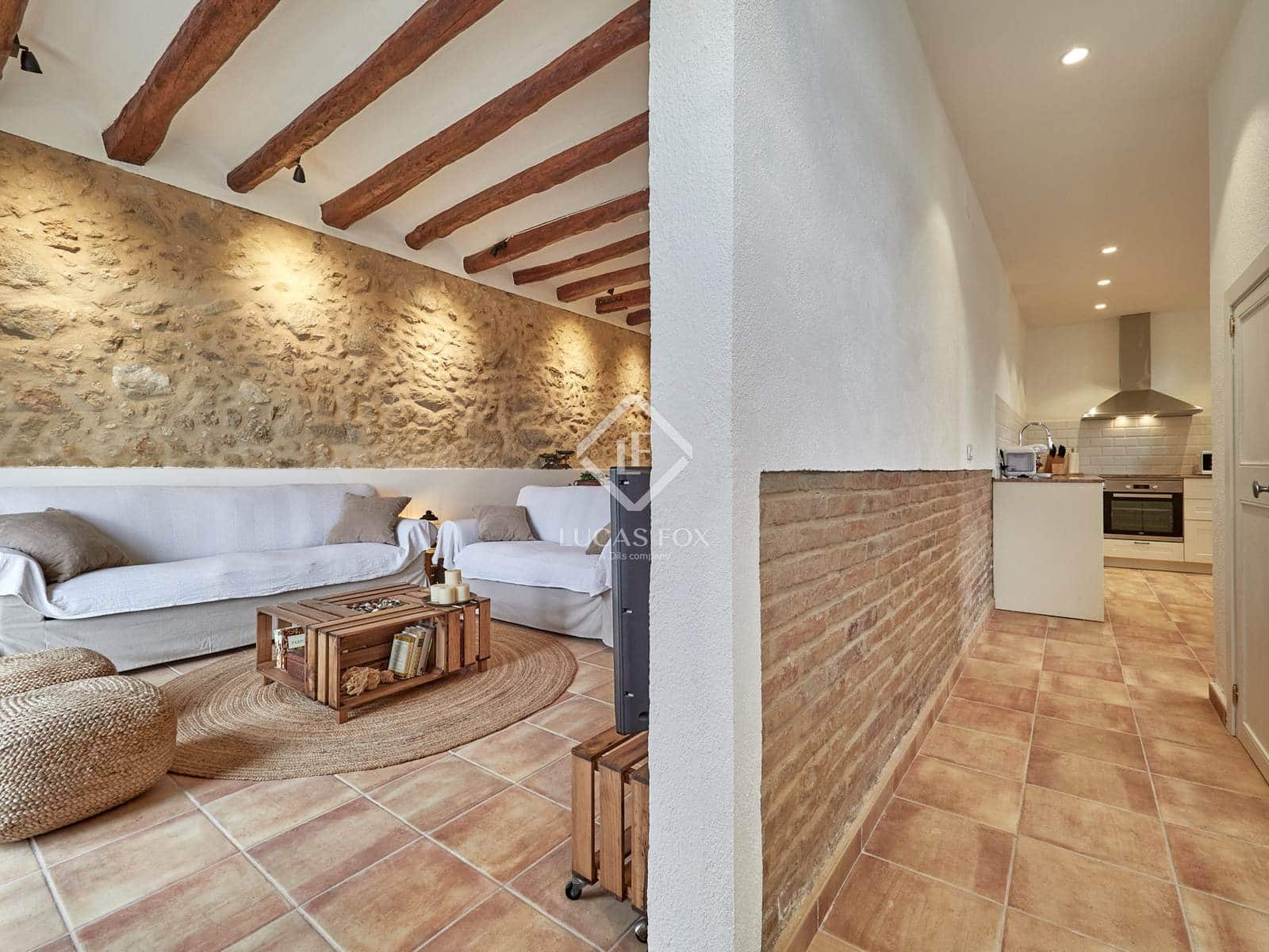 4 soveværelse Finca/Landehus til salg i Font-rubi med swimmingpool garage - € 670.000 (Ref: 9066874)