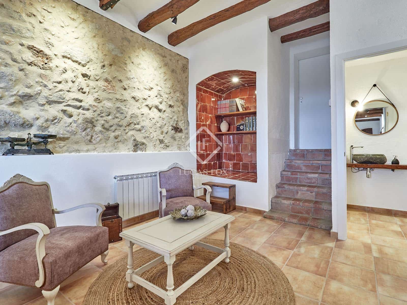 4 soveværelse Finca/Landehus til salg i Font-rubi med swimmingpool garage - € 670.000 (Ref: 9066874)