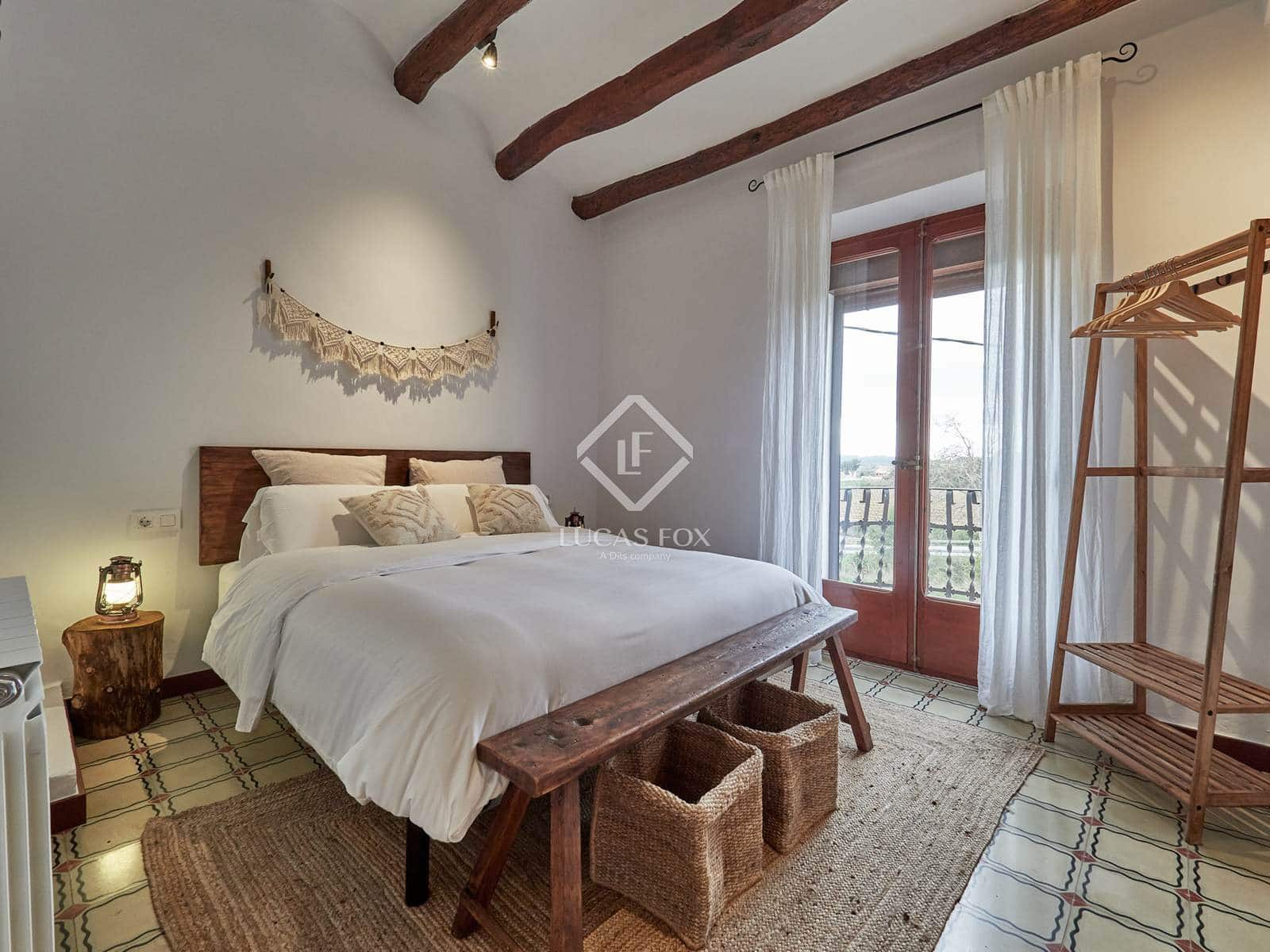 4 soveværelse Finca/Landehus til salg i Font-rubi med swimmingpool garage - € 670.000 (Ref: 9066874)