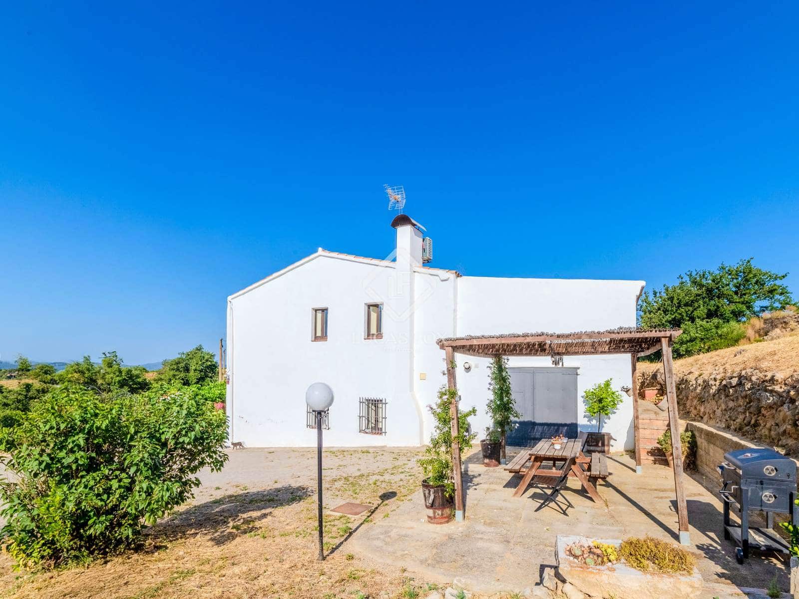 4 soveværelse Finca/Landehus til salg i Font-rubi med swimmingpool garage - € 670.000 (Ref: 9066874)