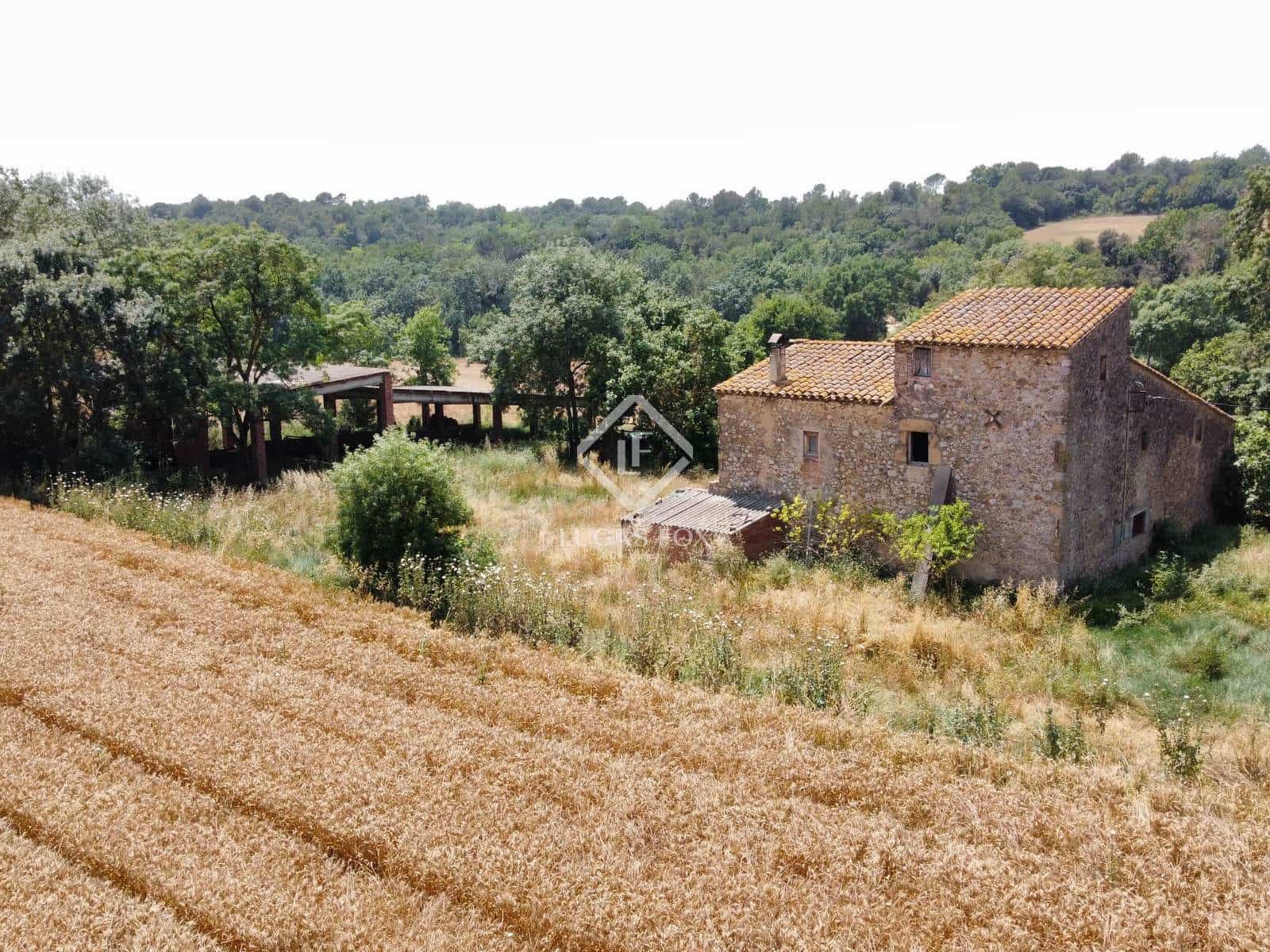 4 soveværelse Finca/Landehus til salg i Cabanelles - € 500.000 (Ref: 9066972)