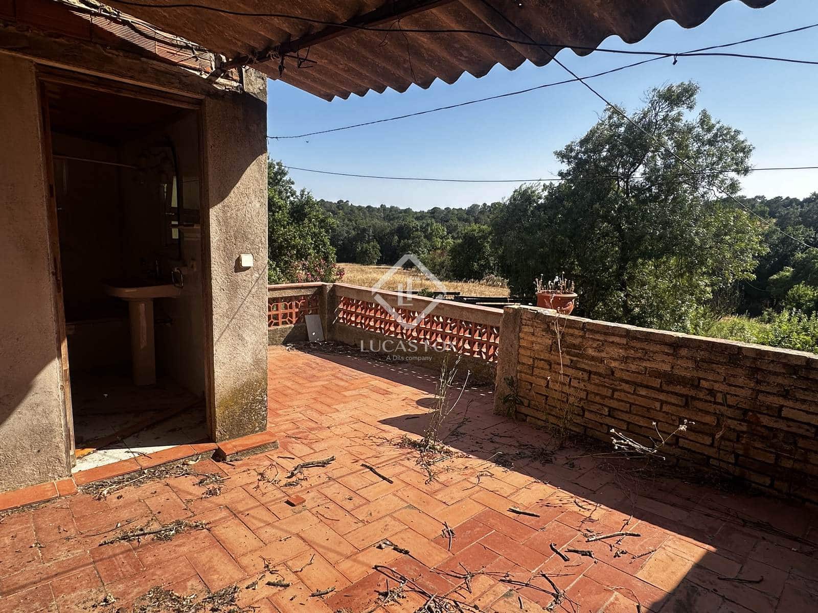 4 soveværelse Finca/Landehus til salg i Cabanelles - € 500.000 (Ref: 9066972)