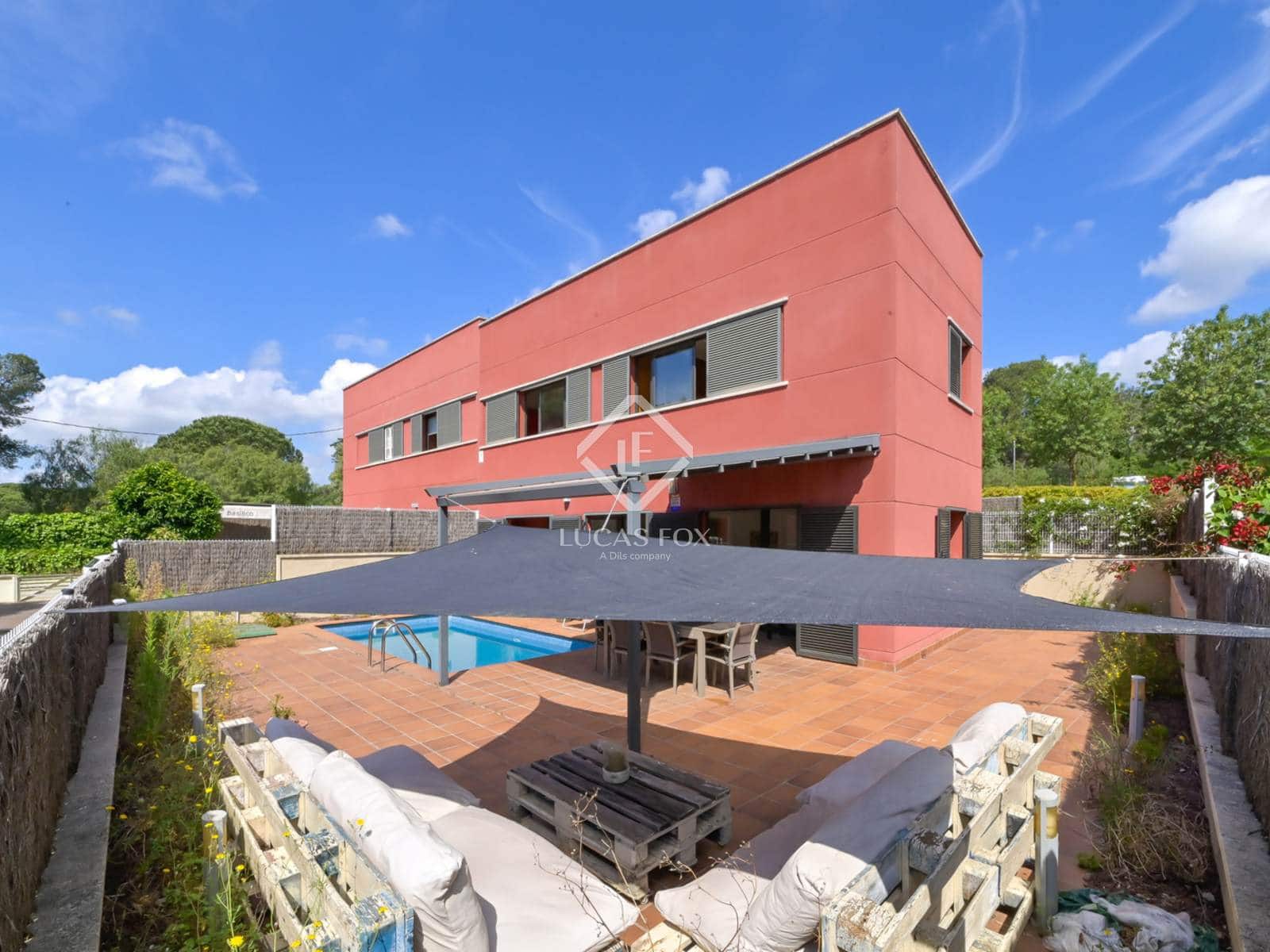 4 soveværelse Villa til salg i Sant Antoni de Calonge med swimmingpool garage - € 550.000 (Ref: 9072235)