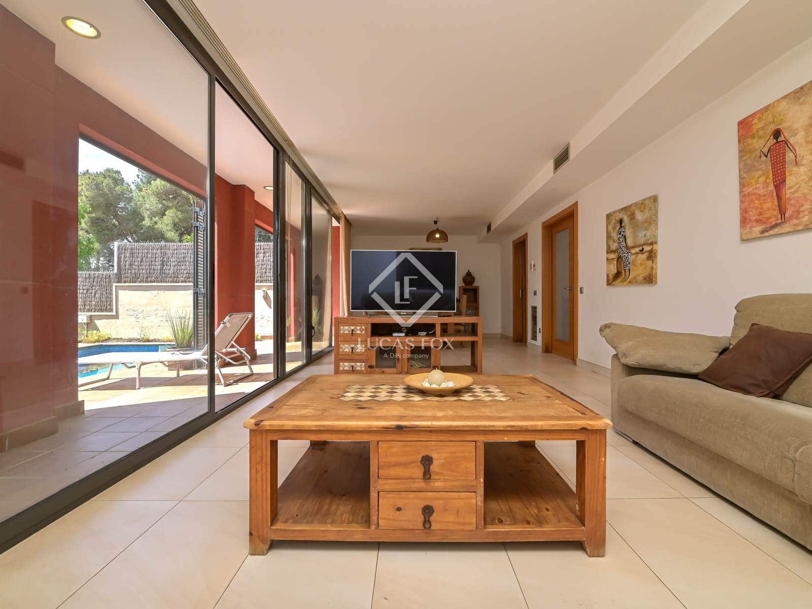 4 soveværelse Villa til salg i Sant Antoni de Calonge med swimmingpool garage - € 550.000 (Ref: 9072235)
