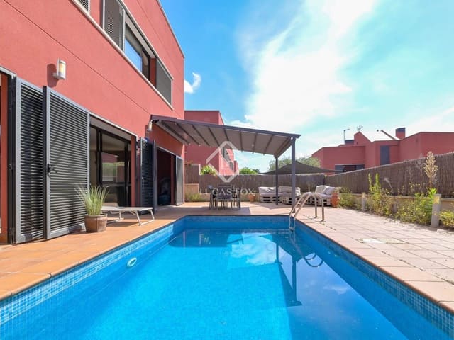 4 camera da letto Villa in vendita in Sant Antoni de Calonge, Calonge i Sant Antoni con piscina garage - 550.000 € (Rif: 9072235)