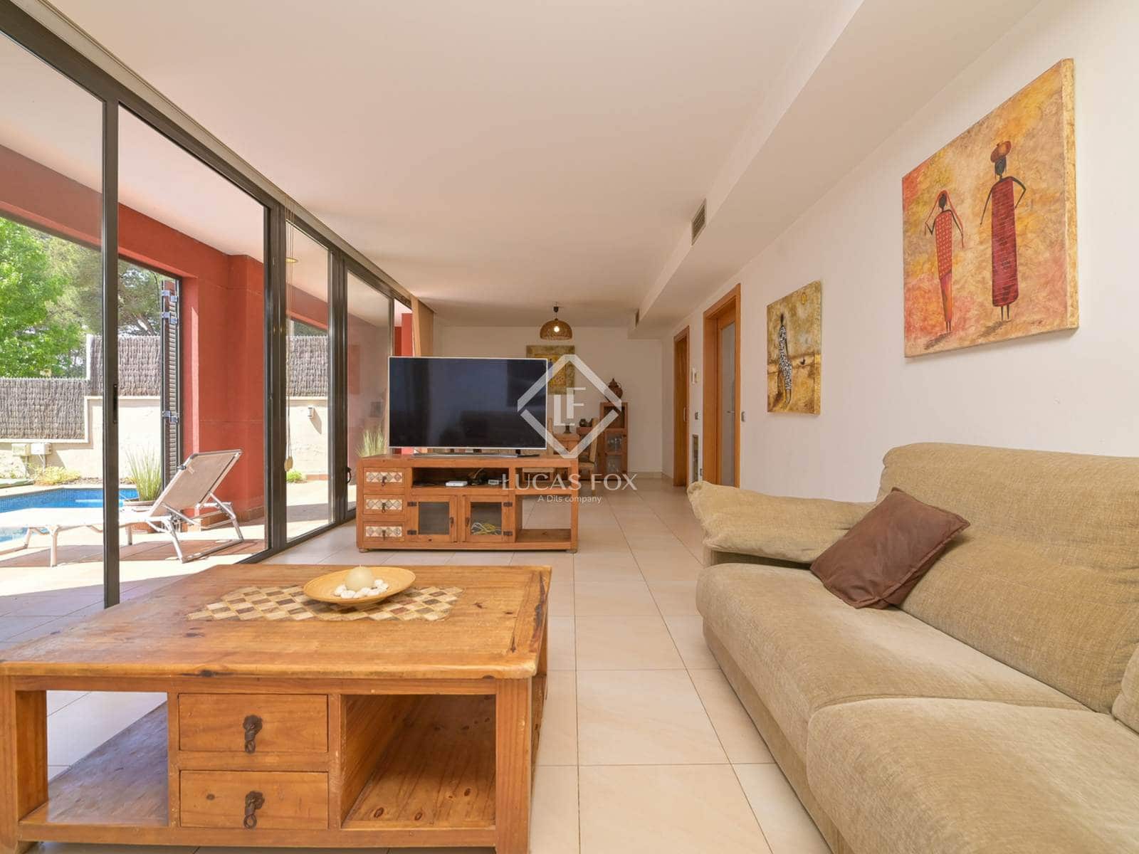 4 soveværelse Villa til salg i Sant Antoni de Calonge med swimmingpool garage - € 550.000 (Ref: 9072235)