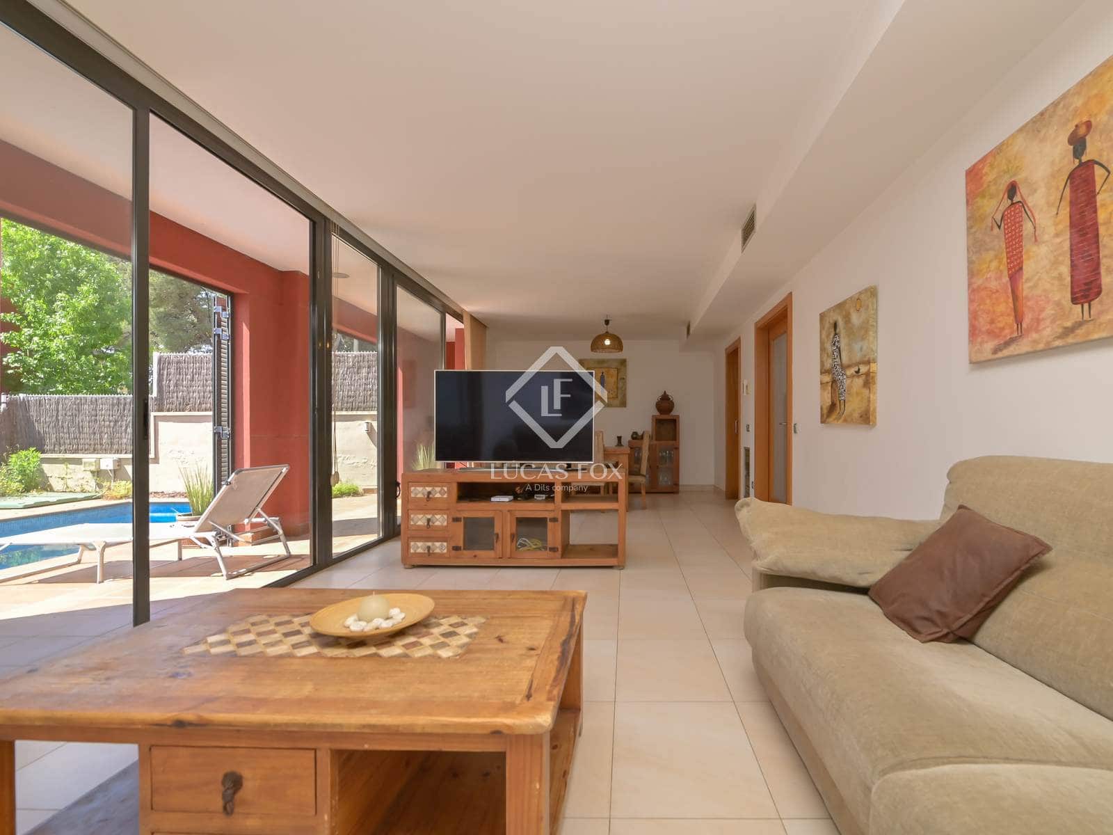 4 soveværelse Villa til salg i Sant Antoni de Calonge med swimmingpool garage - € 550.000 (Ref: 9072235)