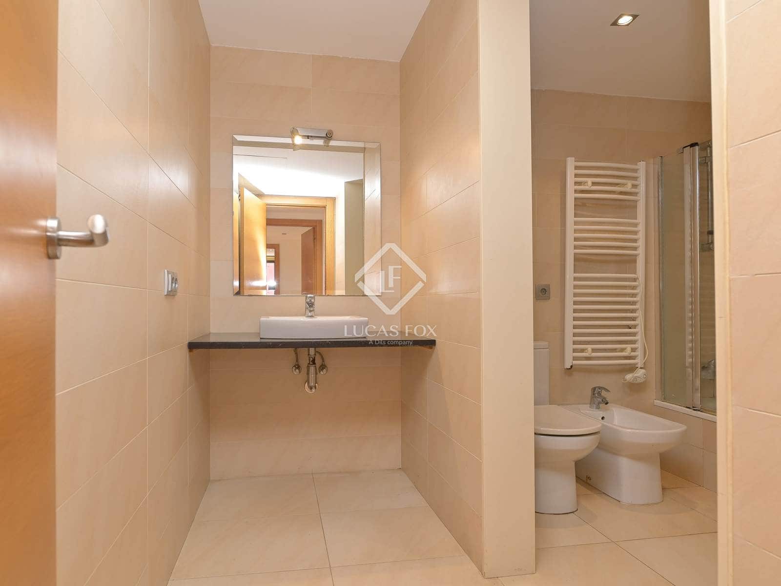 4 soveværelse Villa til salg i Sant Antoni de Calonge med swimmingpool garage - € 550.000 (Ref: 9072235)