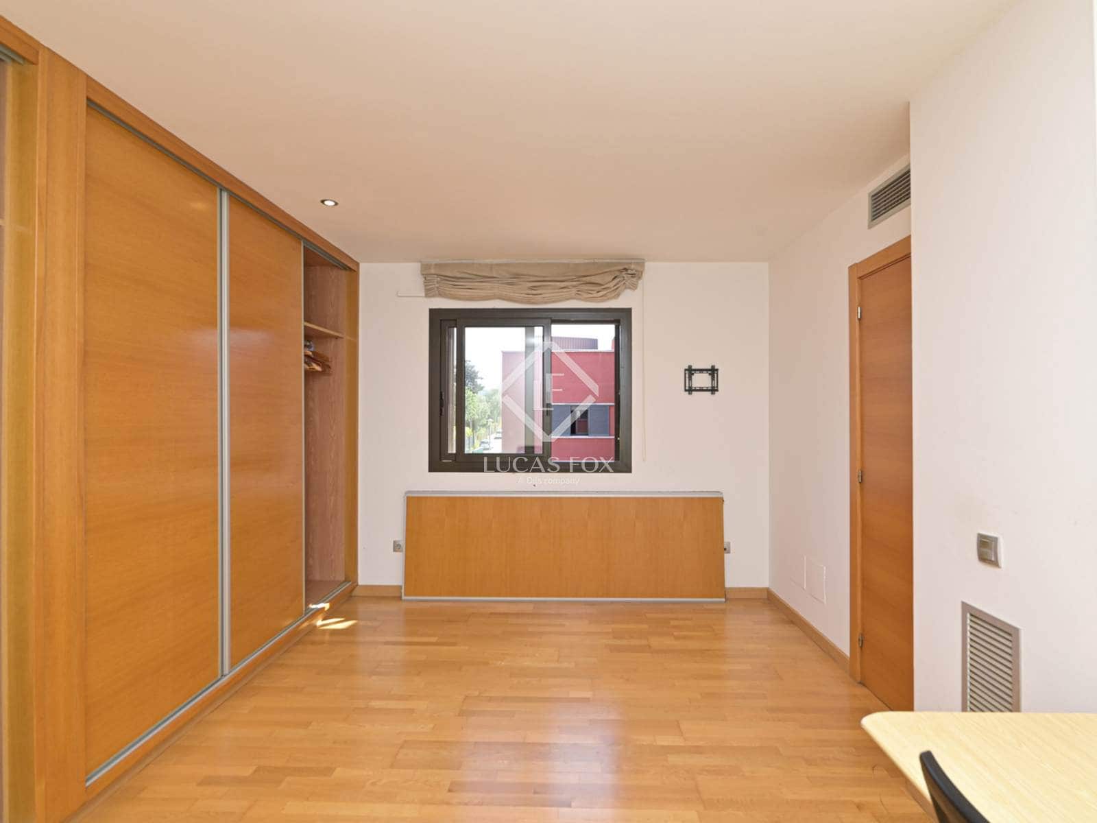 4 soveværelse Villa til salg i Sant Antoni de Calonge med swimmingpool garage - € 550.000 (Ref: 9072235)