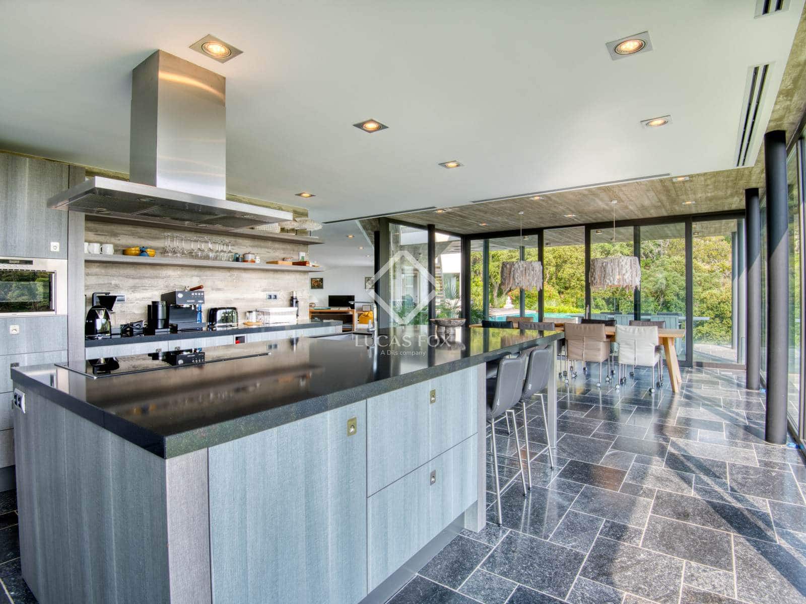 5 slaapkamer Villa te koop in Calonge i Sant Antoni met zwembad - € 2.380.000 (Ref: 9072561)