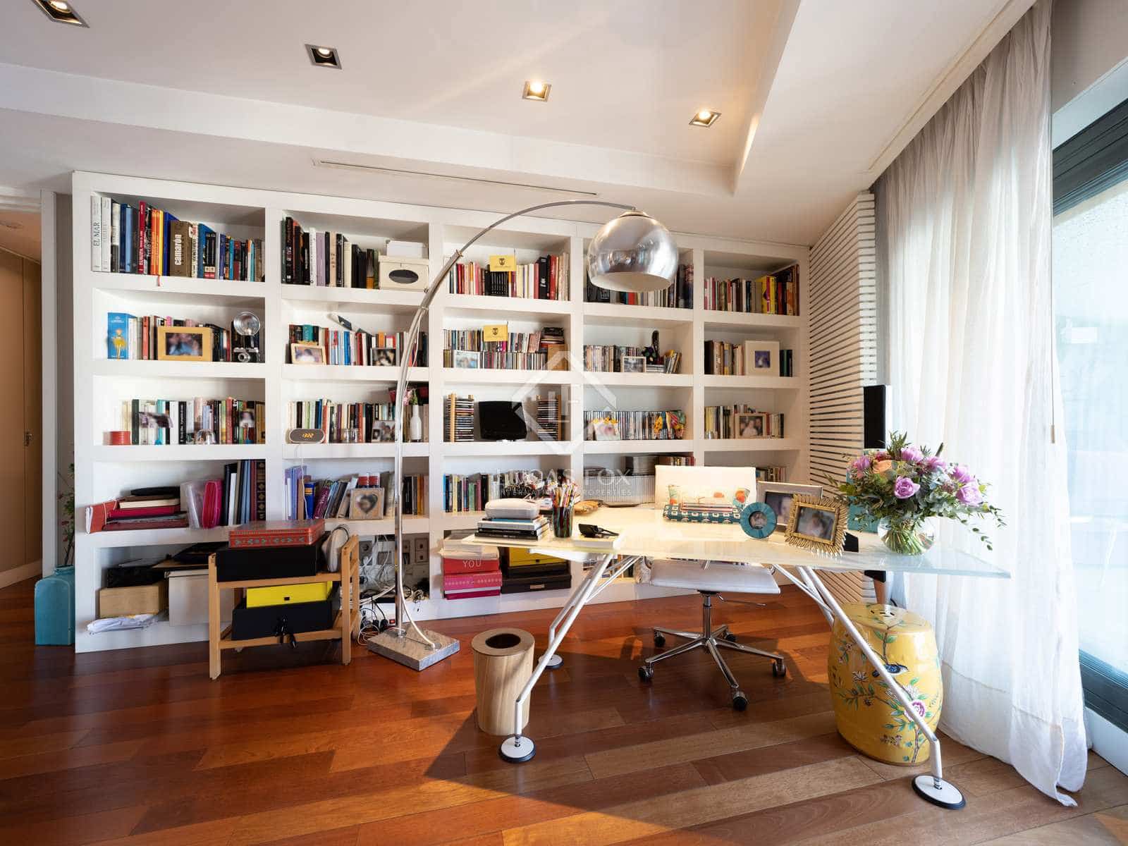 4 soveværelse Penthouse til salg i Madrid by med swimmingpool garage - € 12.500.000 (Ref: 9072563)