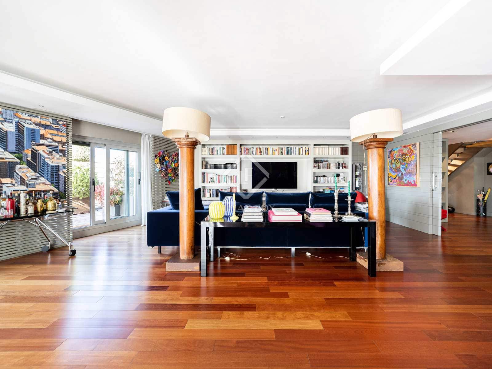 4 soveværelse Penthouse til salg i Madrid by med swimmingpool garage - € 12.500.000 (Ref: 9072563)