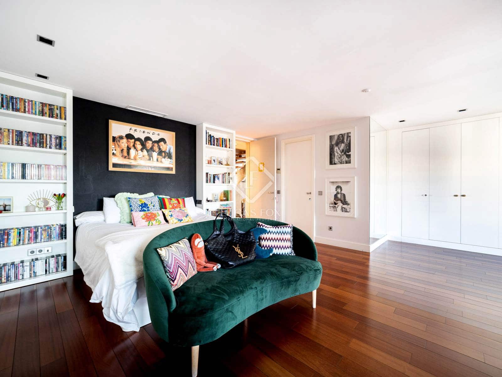 4 soveværelse Penthouse til salg i Madrid by med swimmingpool garage - € 12.500.000 (Ref: 9072563)