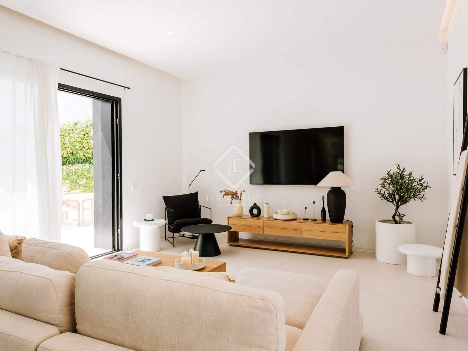 3 soverom Villa til salgs i Nuestra Senora de Jesus med svømmebasseng garasje - € 2 950 000 (Ref: 9072712)