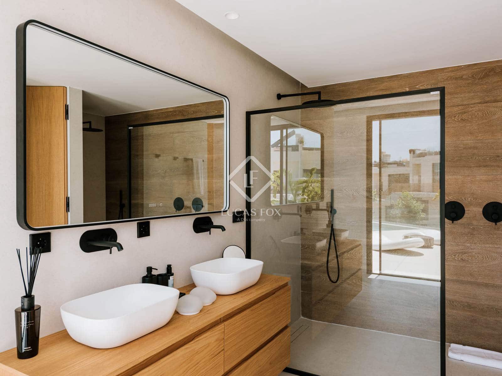 3 soverom Villa til salgs i Nuestra Senora de Jesus med svømmebasseng garasje - € 2 950 000 (Ref: 9072712)