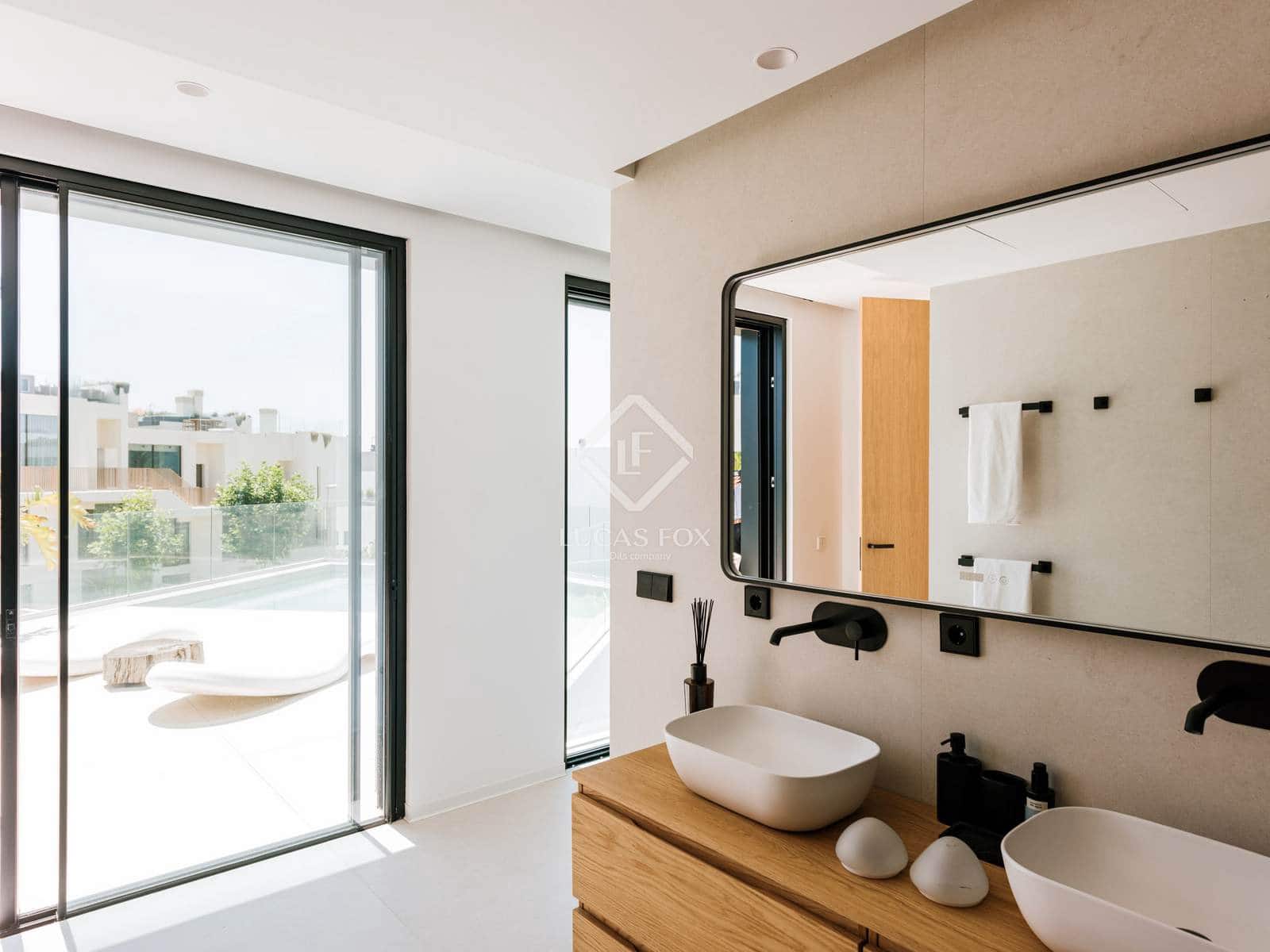 3 soverom Villa til salgs i Nuestra Senora de Jesus med svømmebasseng garasje - € 2 950 000 (Ref: 9072712)