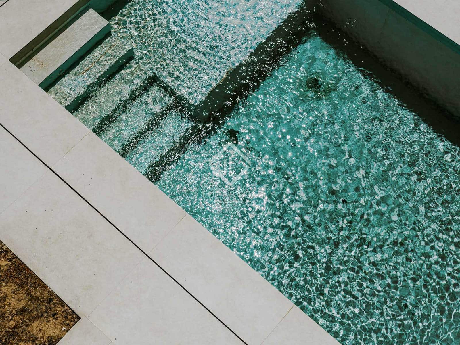 3 soverom Villa til salgs i Nuestra Senora de Jesus med svømmebasseng garasje - € 2 950 000 (Ref: 9072712)