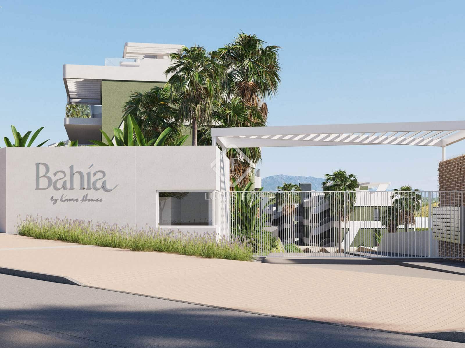 3 bedroom Apartment for sale in La Cala de Mijas with pool garage - € 493,000 (Ref: 9073809)