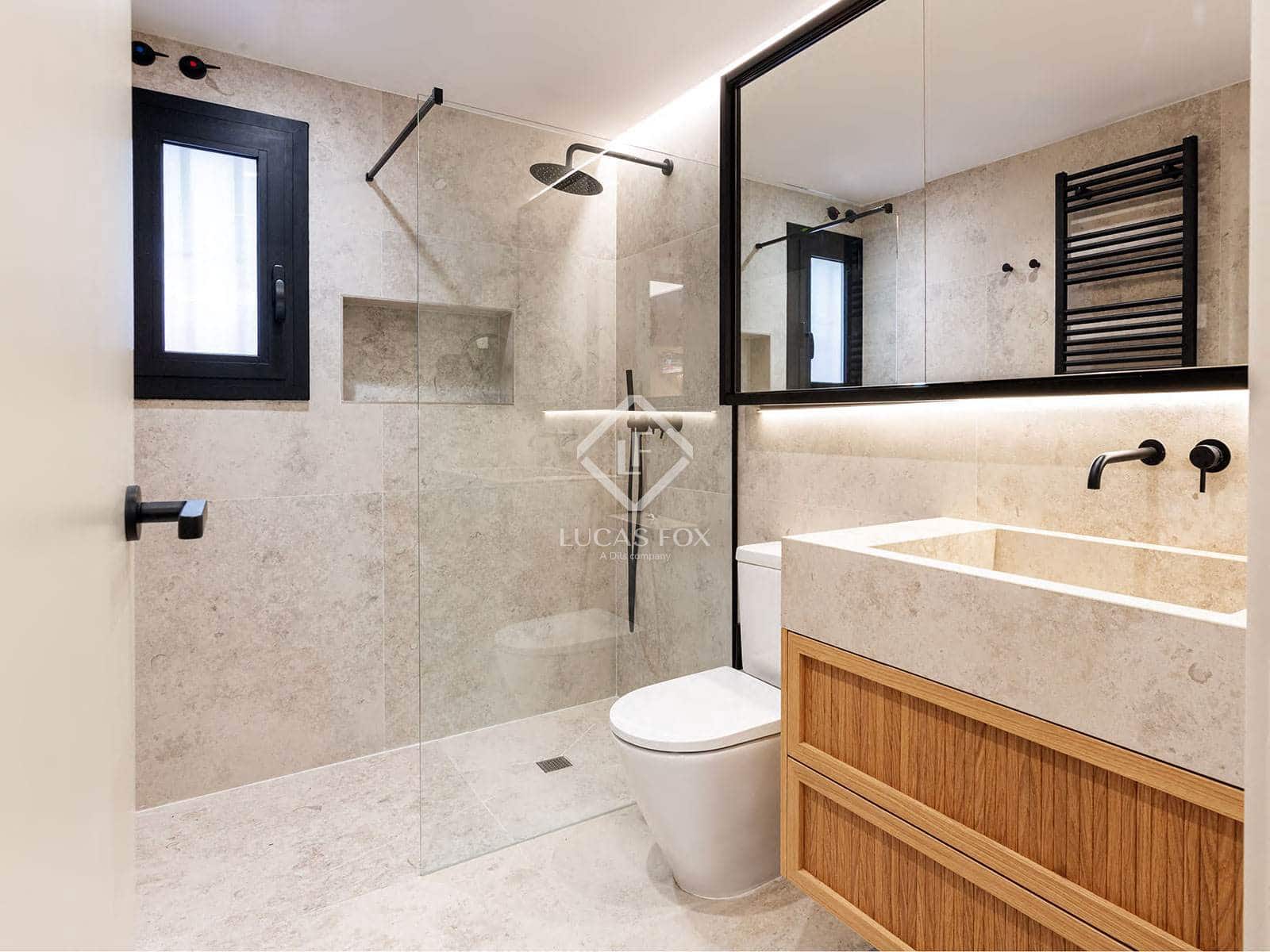 4 bedroom Villa for sale in Barcelona city with garage - € 2,250,000 (Ref: 9074523)