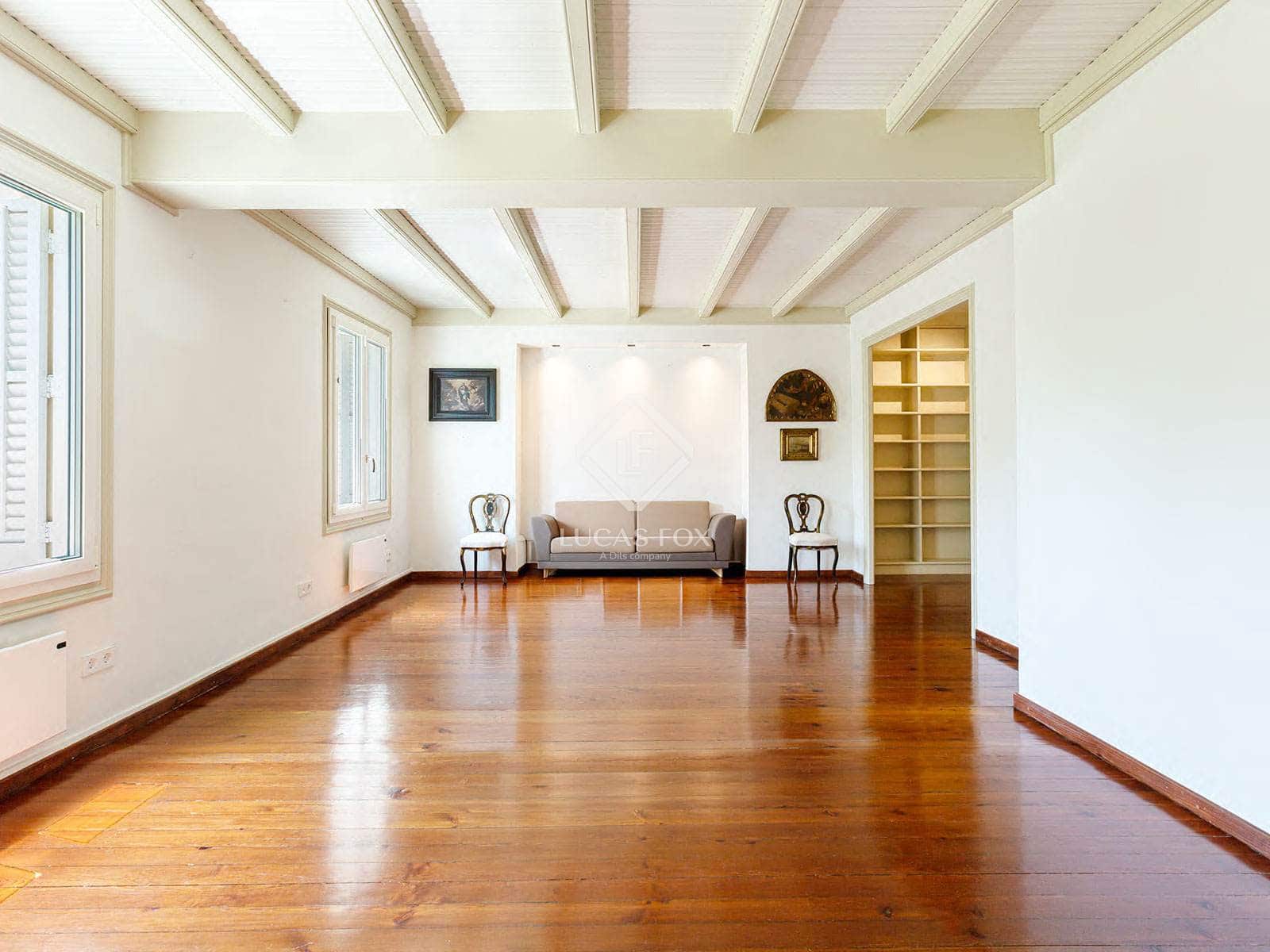 4 bedroom Villa for sale in Barcelona city with garage - € 2,250,000 (Ref: 9074523)