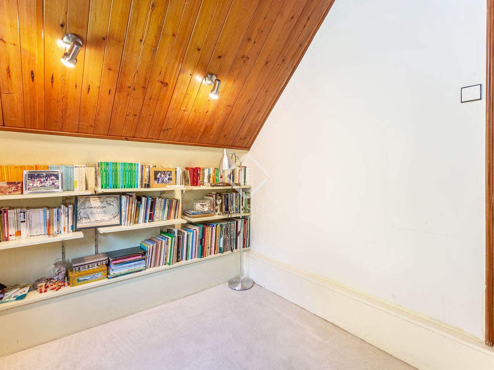 4 bedroom Villa for sale in Barcelona city with garage - € 2,250,000 (Ref: 9074523)