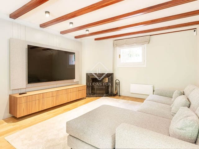 4 slaapkamer Villa te koop in Barcelona stad met garage - € 2.250.000 (Ref: 9074523)