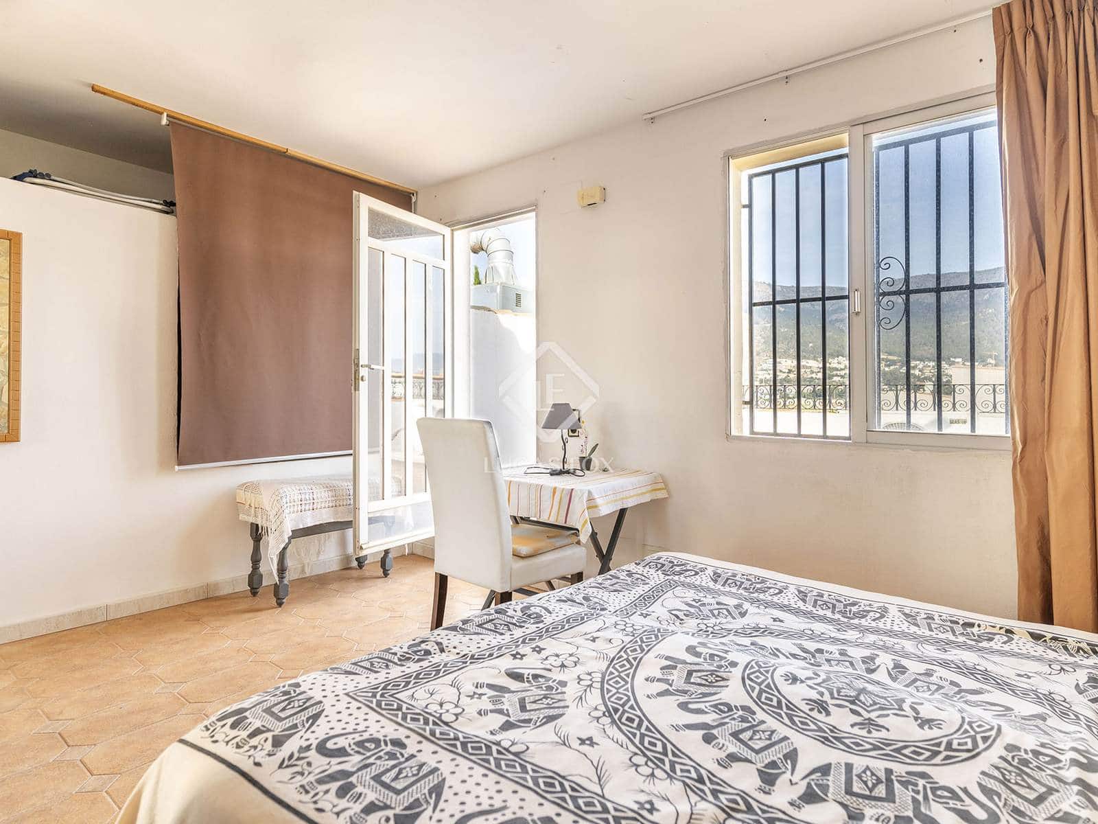 5 soveværelse Finca/Landehus til salg i Calpe / Calp - € 705.000 (Ref: 9076878)