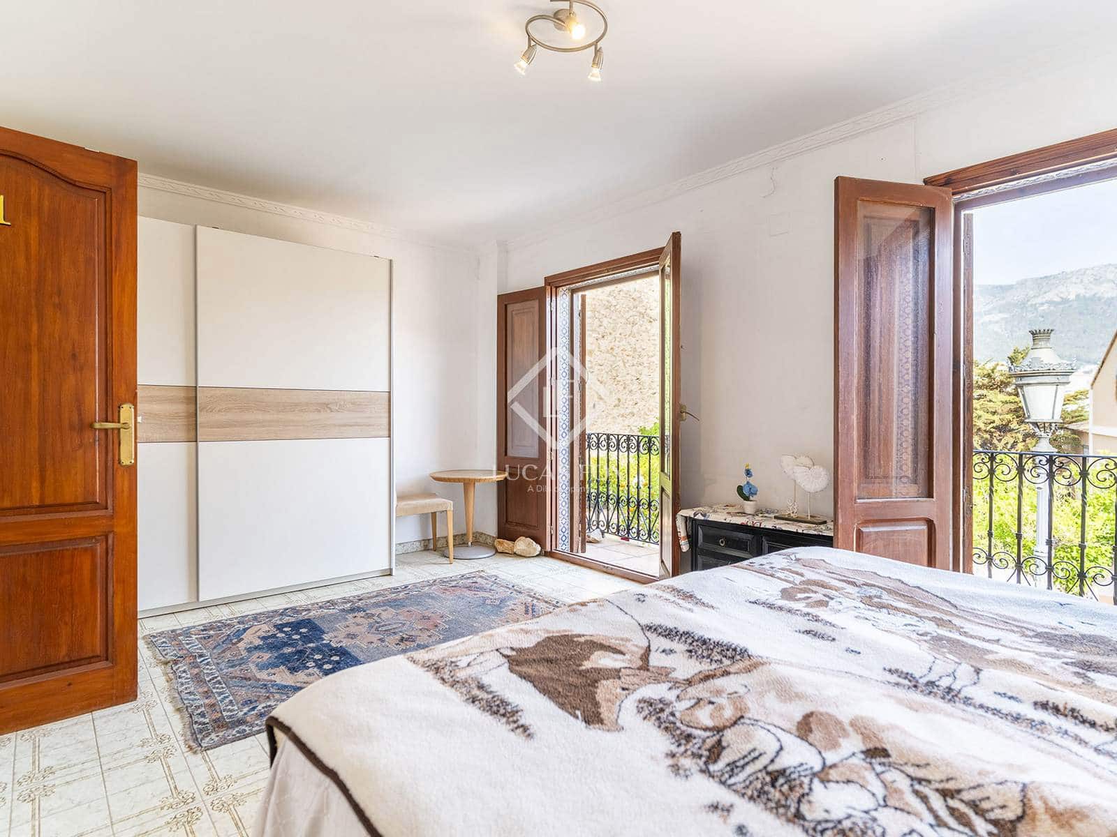 5 soveværelse Finca/Landehus til salg i Calpe / Calp - € 705.000 (Ref: 9076878)