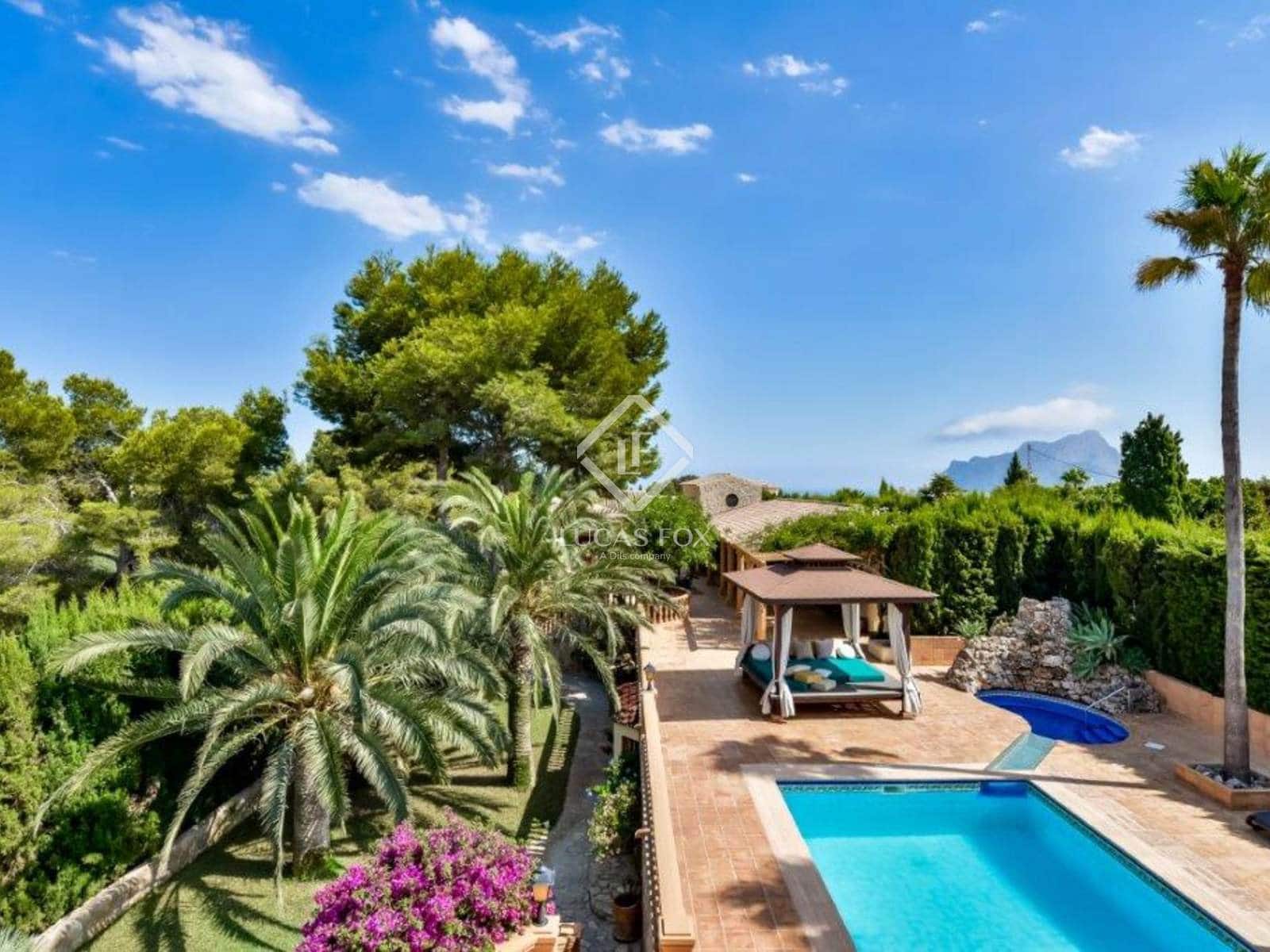 9 chambre Villa/Maison à vendre à Calpe / Calp avec piscine garage - 1 700 000 € (Ref: 9076962)