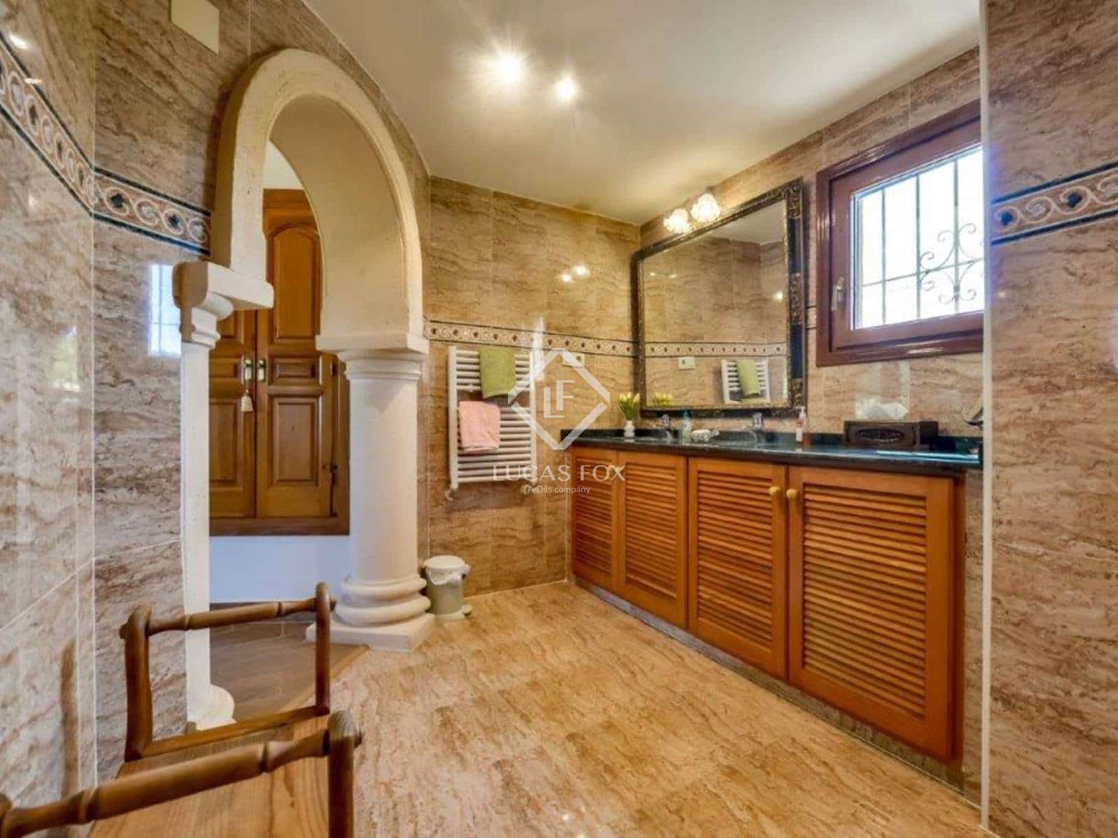 9 chambre Villa/Maison à vendre à Calpe / Calp avec piscine garage - 1 700 000 € (Ref: 9076962)