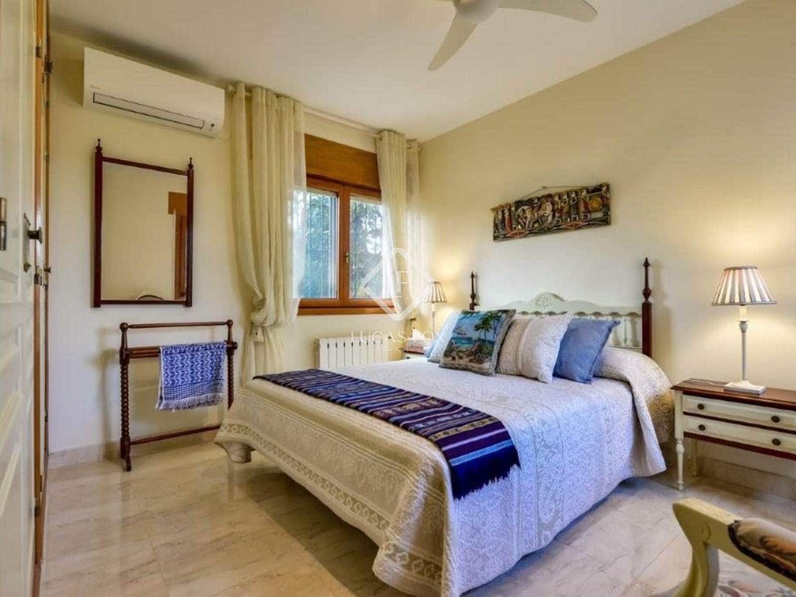 9 chambre Villa/Maison à vendre à Calpe / Calp avec piscine garage - 1 700 000 € (Ref: 9076962)