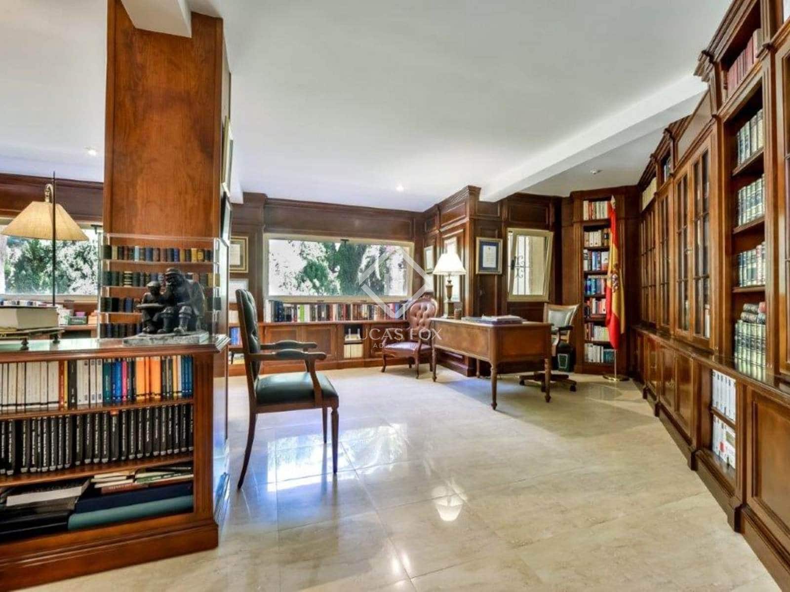 9 chambre Villa/Maison à vendre à Calpe / Calp avec piscine garage - 1 700 000 € (Ref: 9076962)