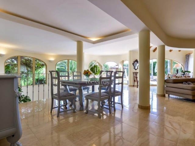 9 slaapkamer Villa te koop in Calpe / Calp met zwembad garage - € 1.700.000 (Ref: 9076962)