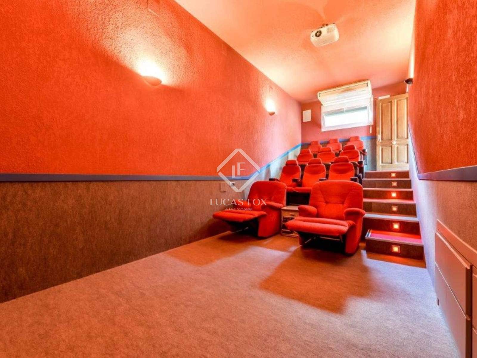 9 chambre Villa/Maison à vendre à Calpe / Calp avec piscine garage - 1 700 000 € (Ref: 9076962)