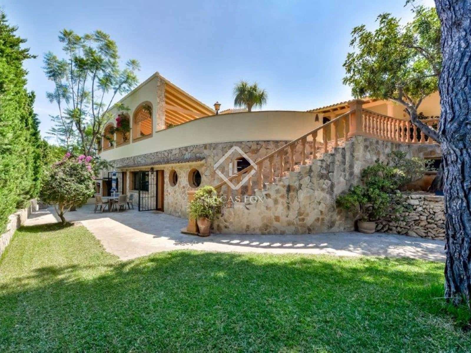 9 chambre Villa/Maison à vendre à Calpe / Calp avec piscine garage - 1 700 000 € (Ref: 9076962)