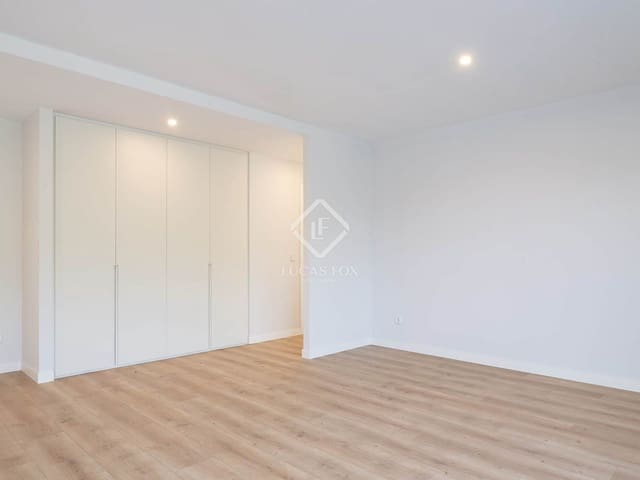 Ático de 3 habitaciones en Vigo en venta con piscina garaje - 995.000 € (Ref: 9076963)